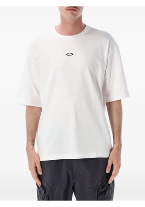 Oakley Enhance QDC graphic-print T-shirt - White