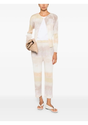 Pleats Please Issey Miyake Pleats Please tie-dye trousers - Neutrals