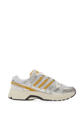 adidas Adistar Control 5 low-top sneakers - White