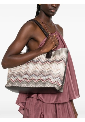 Missoni zigzag-pattern leather-trim tote bag - Neutrals