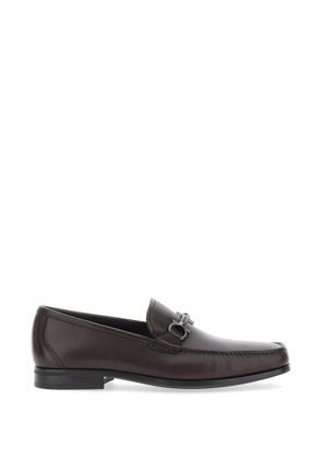 Ferragamo Gancini-plaque leather loafers - Brown