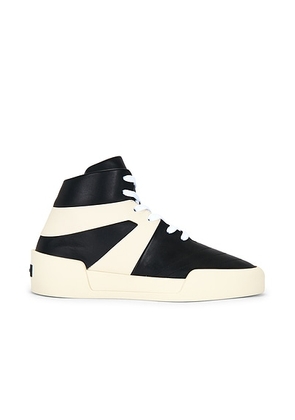 Fear of God Basketball Sneaker in Black - Black. Size 44 (also in 39, 40, 41, 42, 43, 45, 46).