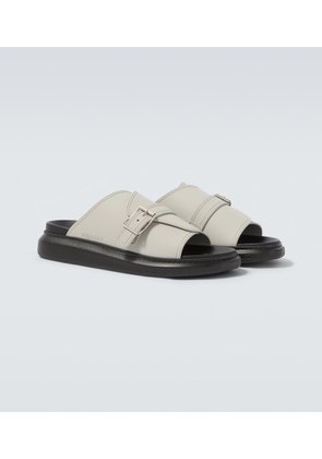 McQueen Hybrid slides