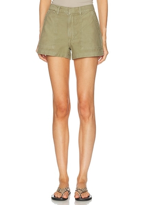 Citizens of Humanity Marcella Utility Shorts in Bezal - Tan. Size 27 (also in 23, 24, 25, 26, 28, 29, 31, 32, 33).
