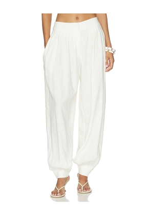 Bardot Renea Balloon Pant in Cream. Size 12. Also in 2, 4, 6, 8.