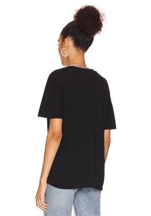 Michael Lauren Verdugo Crew Neck Tee with Cutout in Black. Size L. Also in XS, S, M.