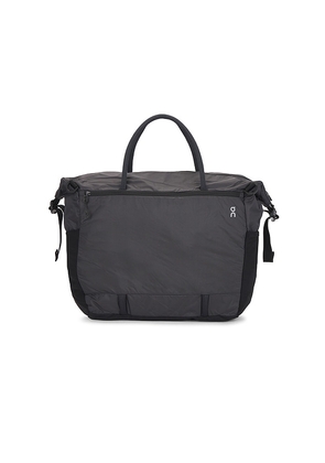 On Track Pack 35l Lite in Black.