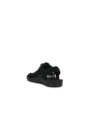KEEN Uneek-M in Black. Size 10. Also in 8, 9, 9.5, 10.5, 11, 12, 13.