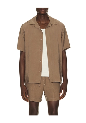NN07 Hank Short Sleeve Shirt 5971 in Brown. Size M. Also in S, XL/1X, XXL/2X.