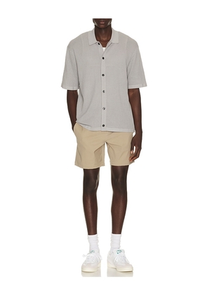 Theory Zaine Neoteric Short in Brown. Size 30. Also in 31, 32, 33, 34, 36.