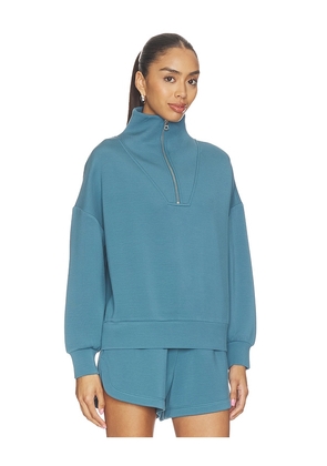 Varley Hawley Half Zip Sweatshirt in Blue. Size L. Also in S, XXS, XS, M, XL.