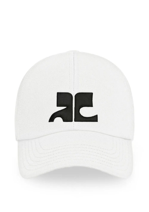 Courrèges AC logo-patch cap - White