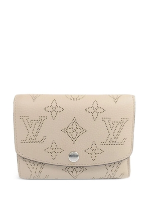 Louis Vuitton Pre-Owned Mahina Victorine Monogram wallet - Neutrals