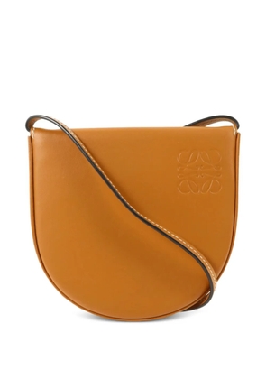 Loewe Pre-Owned small Heel Pouch calfskin shoulder bag - Brown