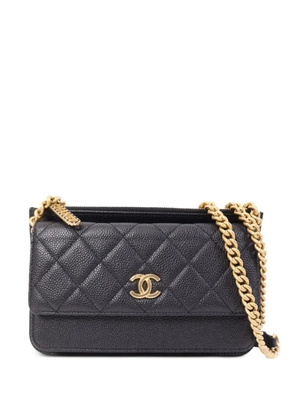 CHANEL Pre-Owned CC turn-lock shoulder bag - Black