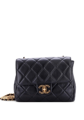 CHANEL Pre-Owned Chain Woven CC Square Accordion Flap Bag Quilted Lambskin Mini shoulder bag - Black