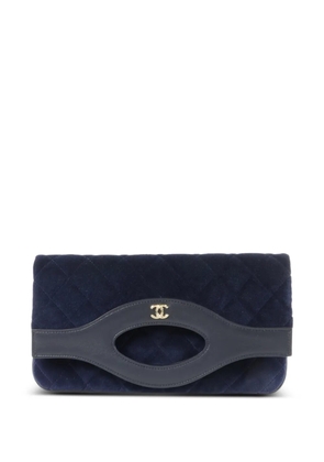 CHANEL Pre-Owned 31 quilted clutch bag - Blue