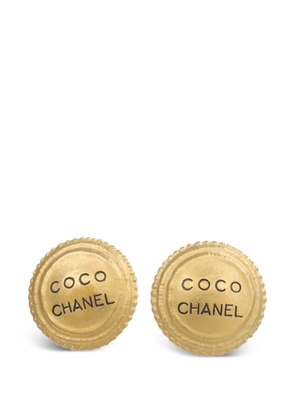 CHANEL Pre-Owned CC clip-on earrings - Gold