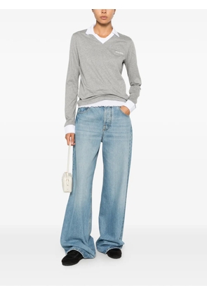 Miu Miu logo-patch V-neck T-shirt - Grey