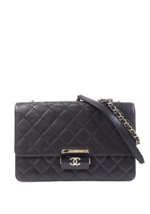 CHANEL Pre-Owned CC diamond-quilted shoulder bag - Black