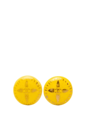 CHANEL Pre-Owned 1997 CC Resin Round Clip On Earrings costume earrings - Yellow