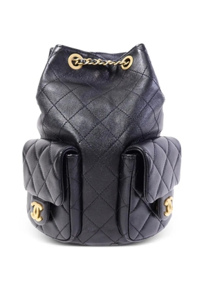 CHANEL Pre-Owned CC-logo diamond-quilted backpack - Black