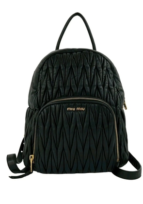 Miu Miu Pre-Owned 2000-2026 Matelasse Nappa backpack - Black