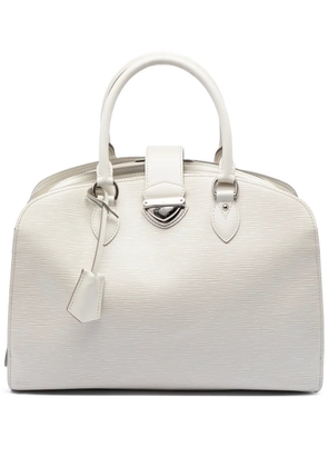 Louis Vuitton Pre-Owned 2012 Epi Pont Neuf GM handbag - White