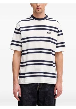 GUESS USA horizontal-stripe logo-patch T-shirt - White