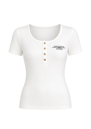 GUESS USA x North Sails ribbed-knit logo-print T-shirt - White