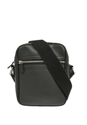Louis Vuitton Pre-Owned 2010 Taiga Dimitri shoulder bag - Black