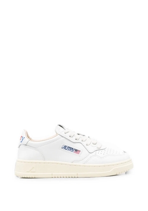 Autry Medalist leather sneakers - White