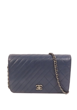 CHANEL Pre-Owned CC turn-lock shoulder bag - Blue