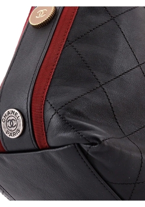 CHANEL Pre-Owned Button Up Quilted Calfskin with Grosgrain Small hobo bag - Black