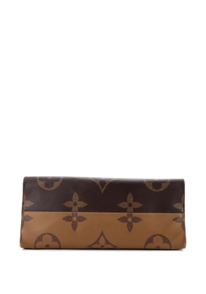 Louis Vuitton Pre-Owned OnTheGo Reverse Monogram Giant GM tote bag - Brown