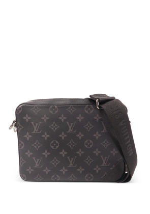 Louis Vuitton Pre-Owned Trio Messenger Monogram Eclipse shoulder bag - Grey