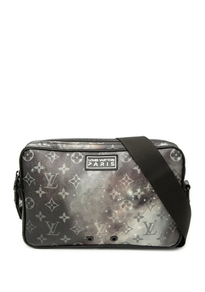 Louis Vuitton Pre-Owned 2018 Monogram Galaxy Alpha Messenger Bag crossbody bag - Black