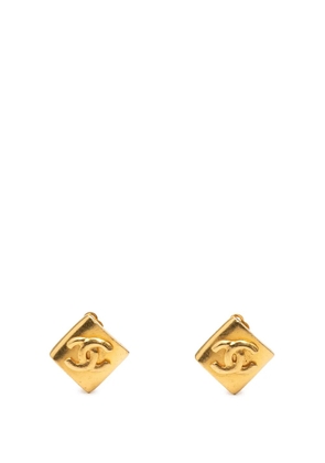 CHANEL Pre-Owned 1996 CC Gold Plated Rhombus Clip on Earrings costume earrings