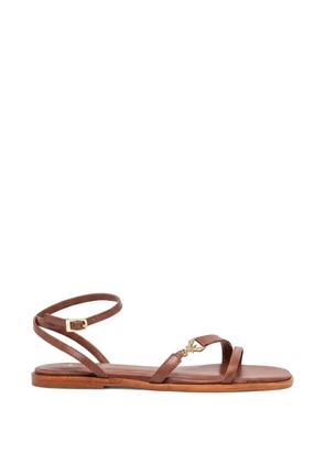 Patrizia Pepe Essential Fly buckled flat sandals - Brown