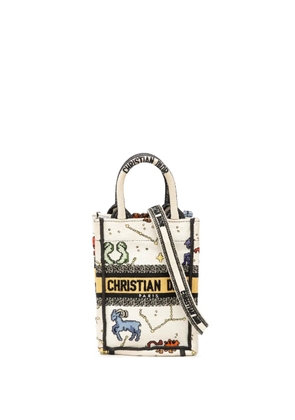 Christian Dior Pre-Owned 2022 Mini Embroidered Canvas Pixel Zodiac Vertical Book Tote satchel - White