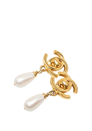 CHANEL Pre-Owned 1996 CC Gold Plated Faux Pearl Drop Turn Lock Clip On Earrings costume earrings