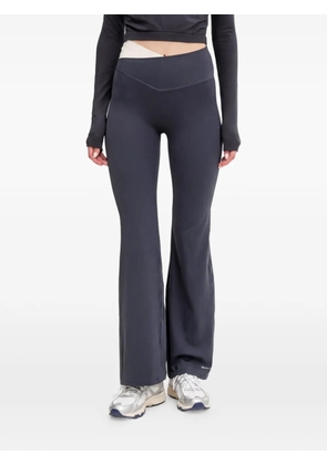 P.E Nation Wander flared logo leggings - Grey