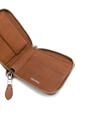 Miu Miu logo-embossed chain-strap wallet - Brown