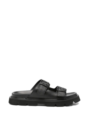 SERGIO MORETTI FIRENZE buckle-fastening pebble-grain sandals - Black