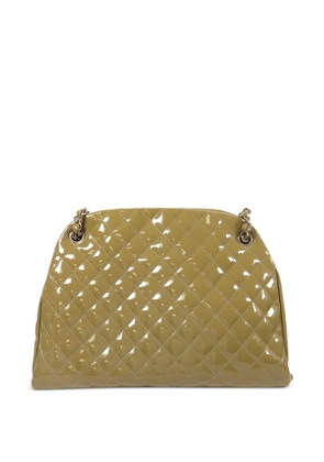 CHANEL Pre-Owned CC quilted shoulder bag - Green