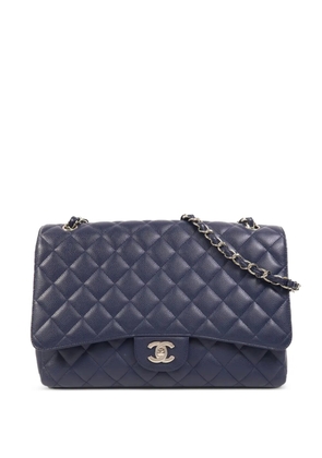 CHANEL Pre-Owned Maxi Classic CC shoulder bag - Blue