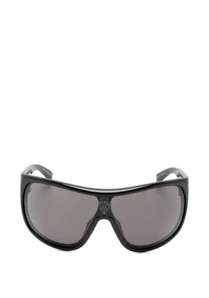 Gucci Eyewear logo-print wrap-frame sunglasses - Black
