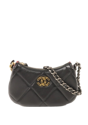 CHANEL Pre-Owned C19 diamond-quilted shoulder bag - Black