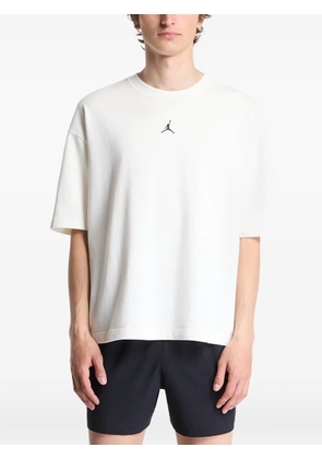 Jordan Flight logo-print T-shirt - Neutrals