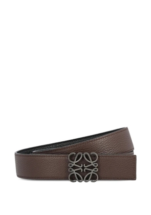 LOEWE Anagram pebbled leather belt - Brown